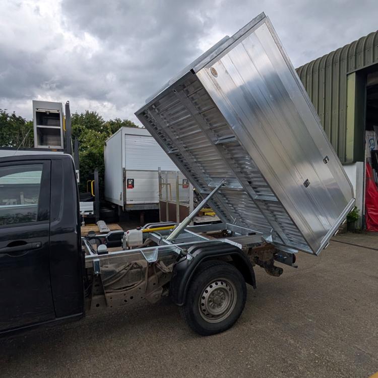 L200 Galvanised Tree Surgeon