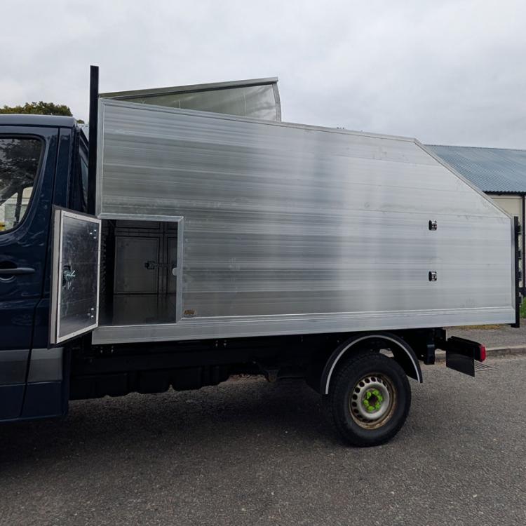 Sprinter Tree Surgeon with Built-in Toolbox